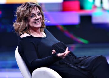 carmen tanase amenintari
