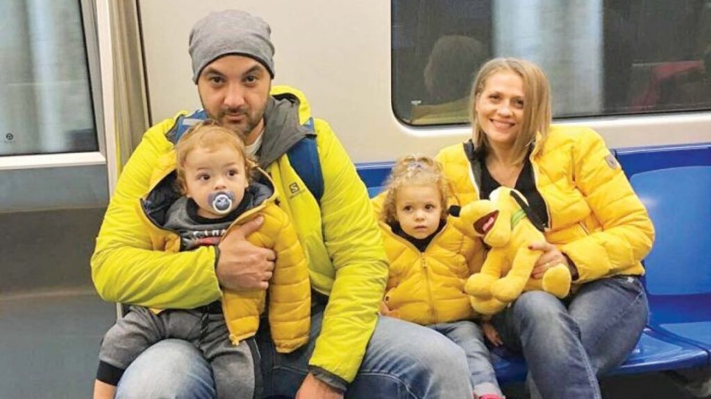 mirela vaida familie
