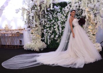 rochie de mireasa