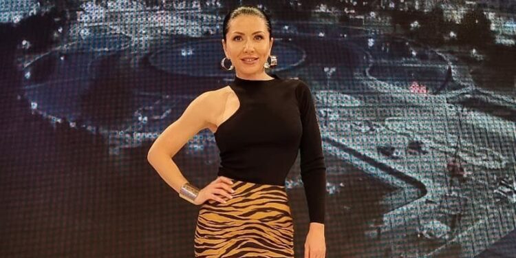 Rețeta ideală pentru un trup perfect, există. A descoperit-o Carmen Brumă