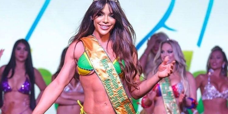 Miss BumBum 2015, Suzy Cortez, a povestit cum a speriat-o Vladimir Putin