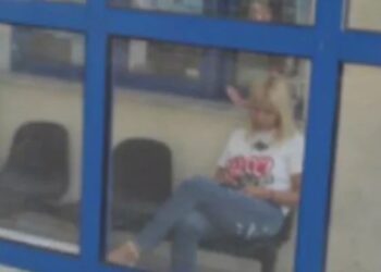 A încercat să scape, dar astrele n-au fost de partea ei. Elena Udrea a fost prinsă în Bulgaria