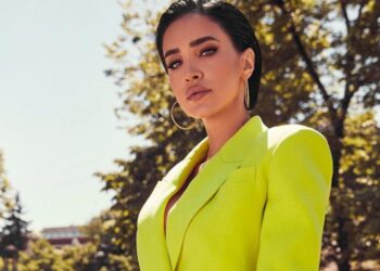 Adelina Pestrițu le dă peste nas cârcotașilor. Nu doar că nu divorțează, dar mai vrea un copil