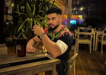 Bogdan Mocanu, în pericol să rămână fără braț. Artistul susține că vinovat de situația creată este medicul care i-a dat primul ajutor