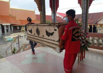 Caz tulburător în Thailanda. Nu a acceptat moartea soției și a ținut-o în casă timp de 21 de ani