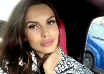 Iulia, sinucigașa din Timișoara nu a avut parte de slujbă în biserică. În ce sicriu își va dormi somnul de veci
