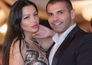 Brigitte Pastramă are secretar și contabil nou. Nu veți crede cine stă lângă brunetă