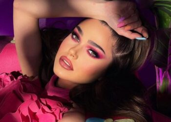 Șoc în showbizz-ul românesc. Cântăreața Theo Rose l-a părăsit pe nepotul lui nea Mărin
