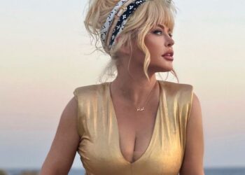 Loredana Groza trece prin clipe grele. Artista e în doliu și suferă cumplit