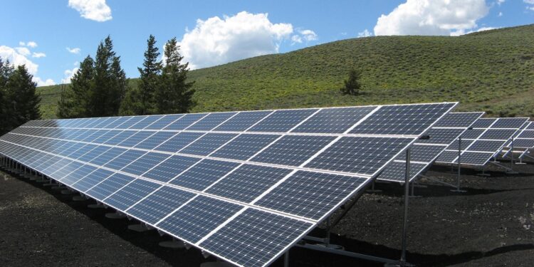 Despre fotovoltaice si avantajele acestora