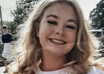 Cum a murit tânăra de 17 ani, la o petrecere. Mama fetei, declarații tulburătoare