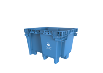 Boxpaletii din plastic vs. cei din lemn: Care sunt mai durabili si mai eficienti?