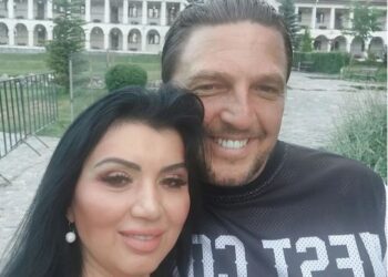 Adriana Bahmuțeanu, mai îndrâgostită ca niciodată de George Restivan. Cei doi urmează să își unească destinele în fața lui Dumnezeu