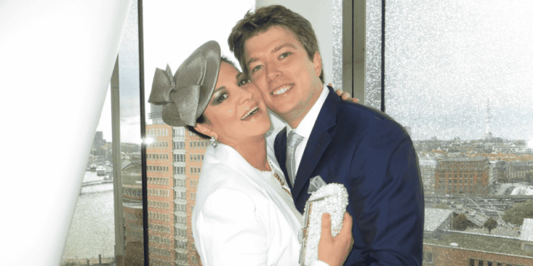 Angela Gheorghiu și iubitul ei cu 22 de ani mai tânăr au aniversat 9 ani de relație. Cum s-au cunoscut cei doi: ”Mi-ai arătat ce înseamnă iubirea adevărată!”