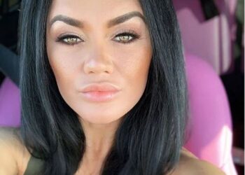 ”Îți bați joc”. Carmen de la Sălciua rupe tăcerea! A vorbit pentru prima dată despre infidelitatea în căsătorie. Sfatul artistei