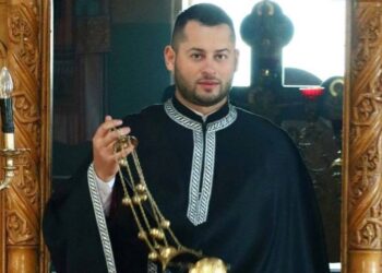 „Le-am dat lumea peste cap!”. Fostul preot Daniel Balaș a jucat la cazino toți banii primiți de la BOR în 5 ani