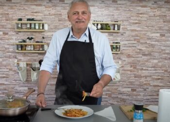 Mircea Badea, ironii la adresa „bucătarului” Liviu Dragnea