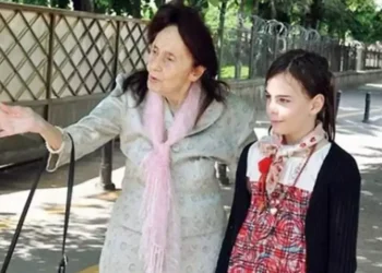 Adriana Iliescu are probleme financiare: ”Nu e ușor să trăiești cu bani puțini”. Cât primește pensie cea mai bătrână mamă din România