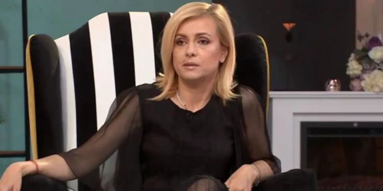 Simona Gheorghe, pusă la zid. Ce va face după ce fanii s-au ridicat împotriva ei și i-au cerut demisia