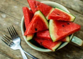 Dieta minune cu pepene roșu! Cura perfectă de detoxifiere