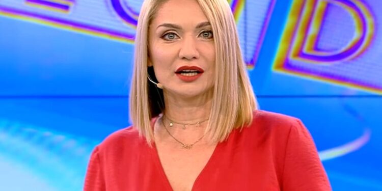 Ce intervenții estetice și-a făcut Cristina Cioran la față și gât: „Cadou de 46 de ani”