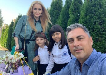 O nouă lovitură pentru Alina Sorescu! Ce se întâmplă cu fetițele sale după divorț