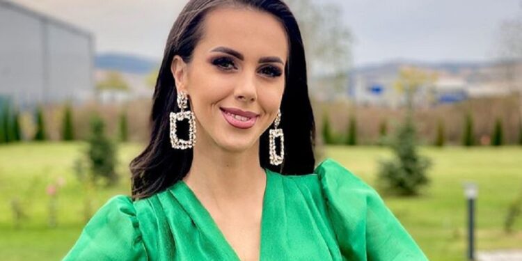 Georgiana Lobonț, apel disperat pe rețelele sociale: ”Are o formă extrem de rară și agresivă de cancer osos”