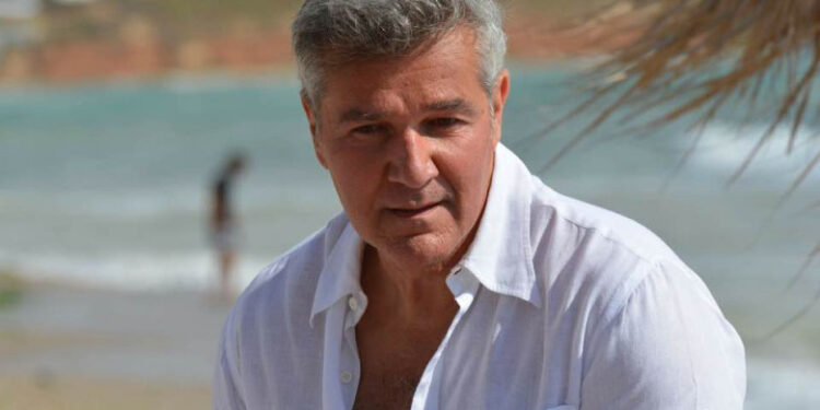 Ce face Dan Bittman de arată așa bine la 61 de ani. Cântărețul a dezvăluit secretul său
